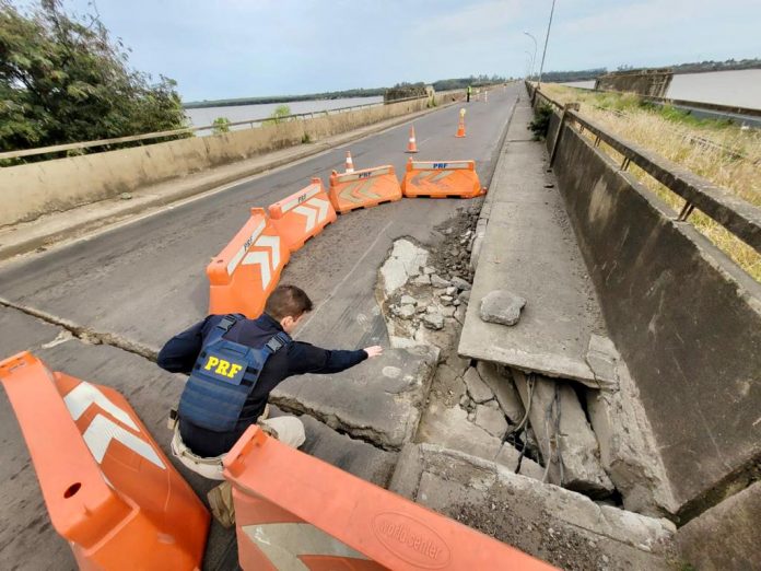 Ponte entre Brasil e Argentina em Uruguaiana está bloqueada para